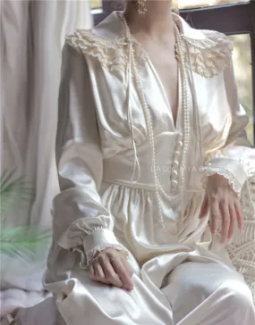 1900s Vintage Royalcore Cardi Robe