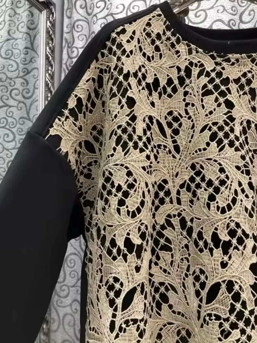 Black and beige lace 2 top sweater