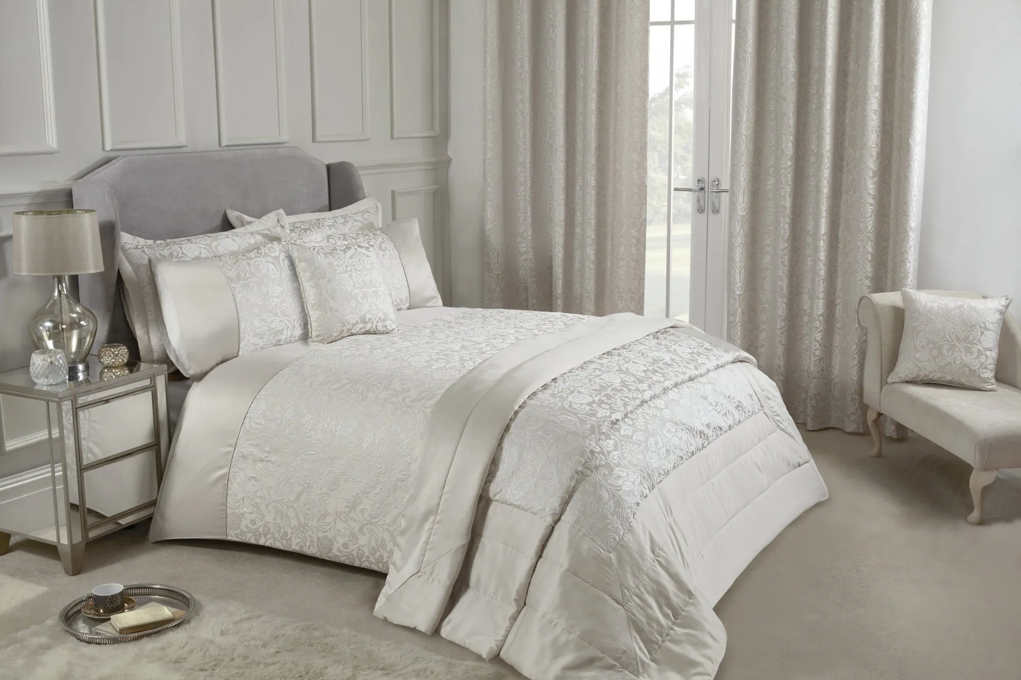 Eden - Embellished Jacquard Quilted Bedspread Set in Cream