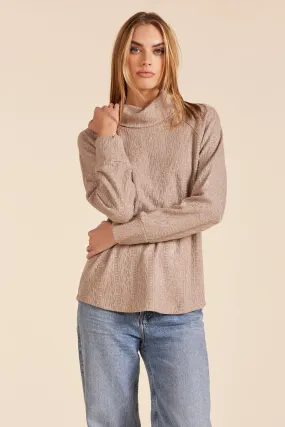 FUNNEL NECK TOP