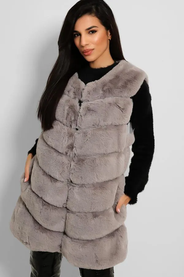 GREY QUILTED FAUX FUR GILET