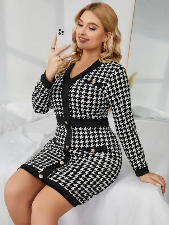 KittenAlarm - Plus Houndstooth Fake Button Bodycon Dress