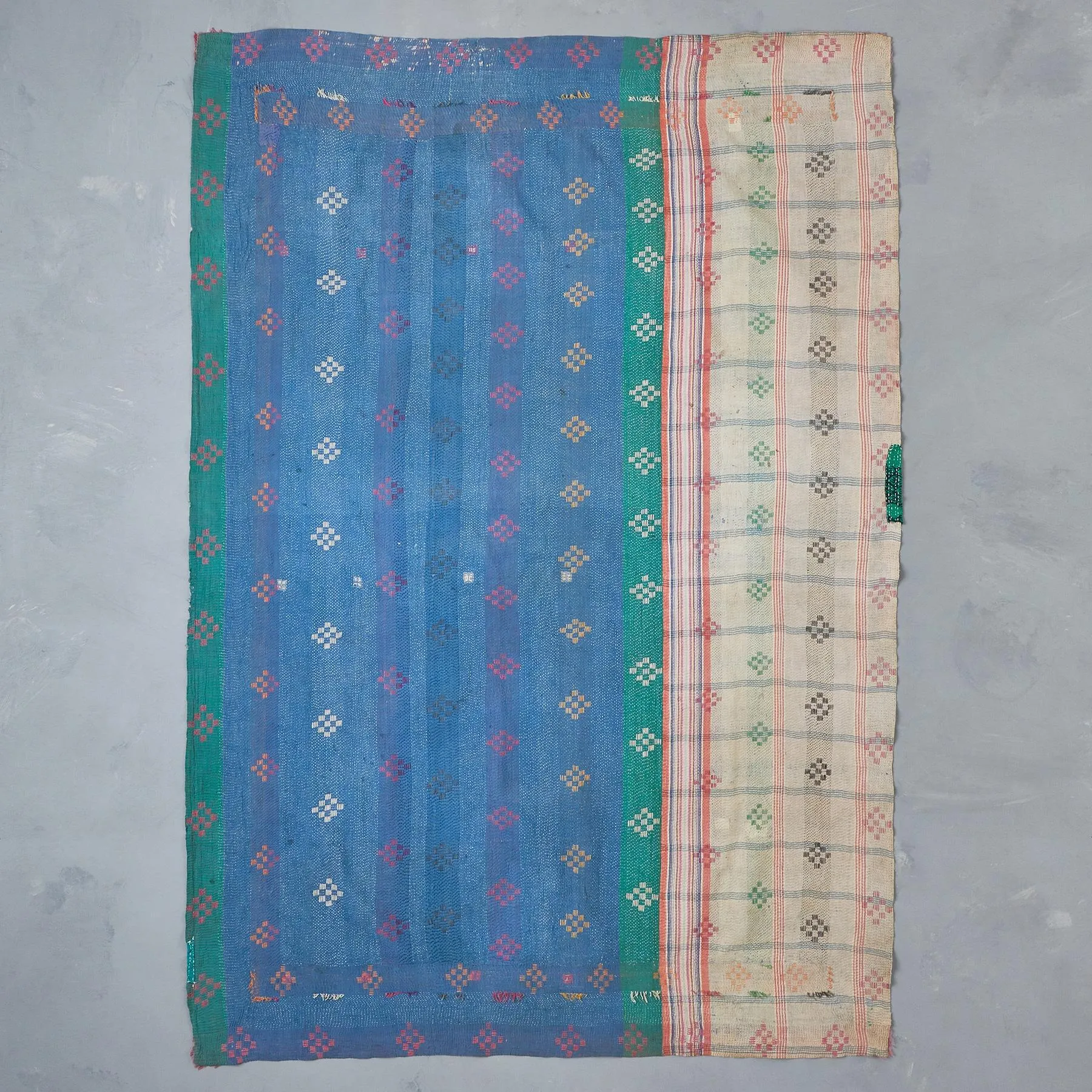 Nalbari Sari Throw