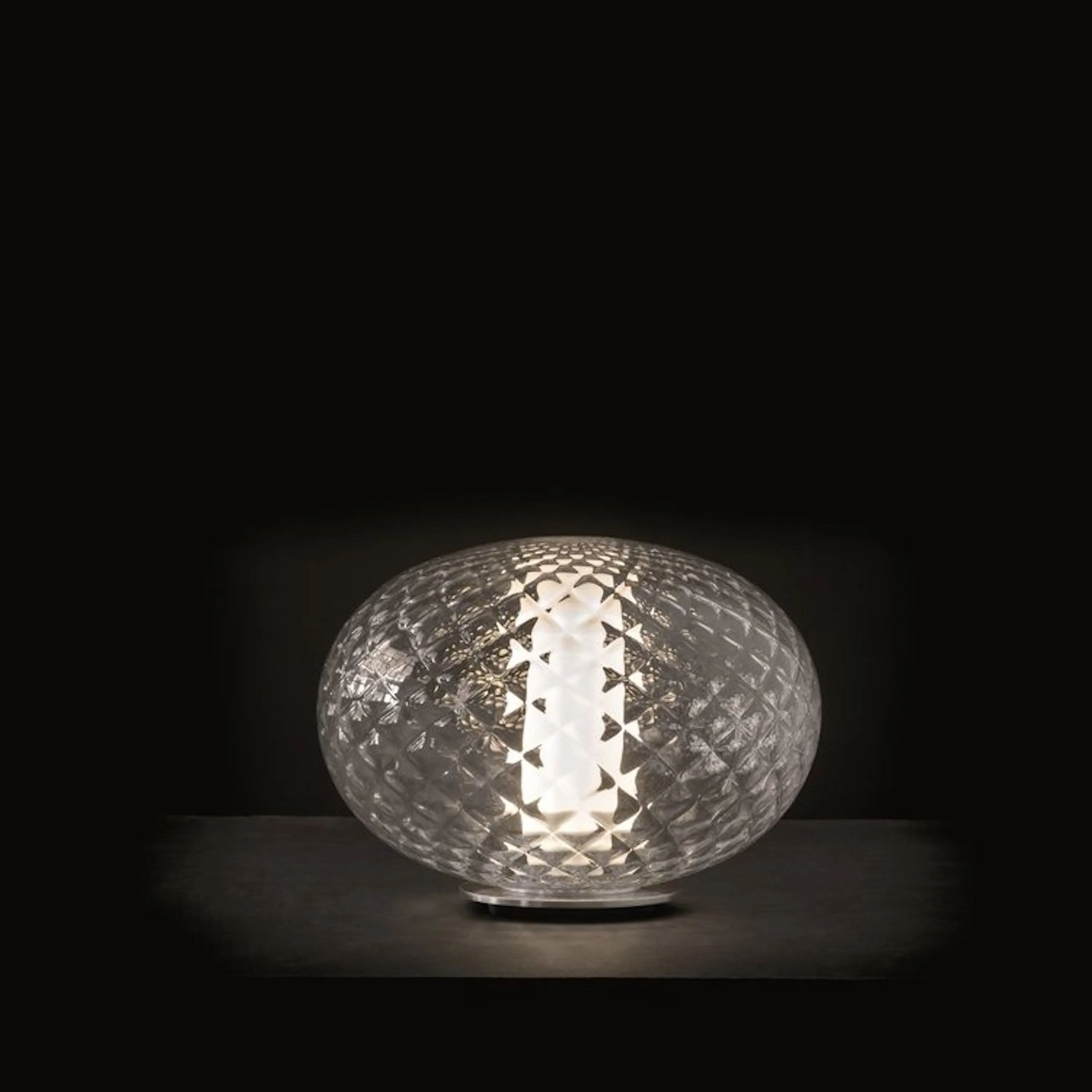 Recuerdo Table Lamp