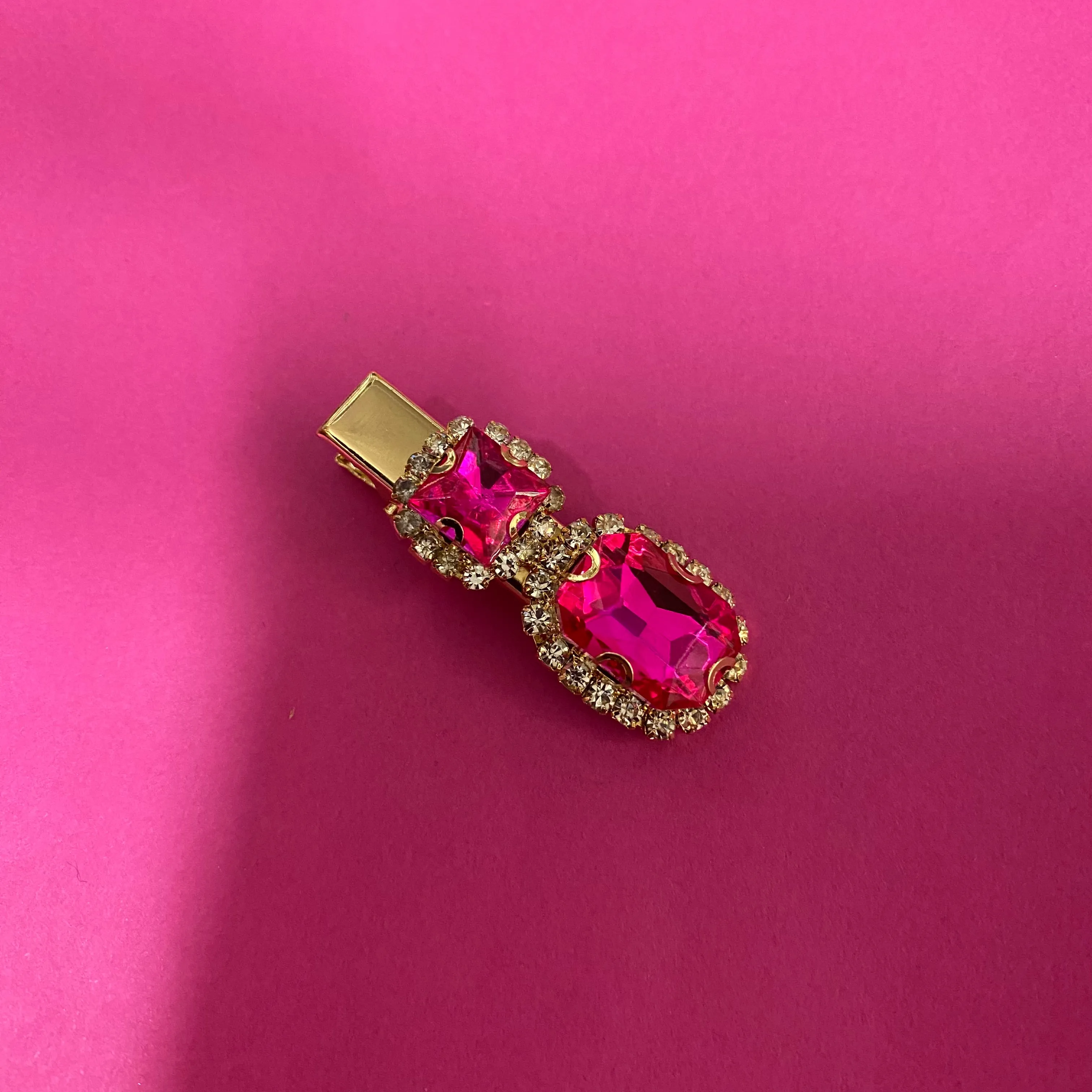 Small Hairclip - Fuchsia