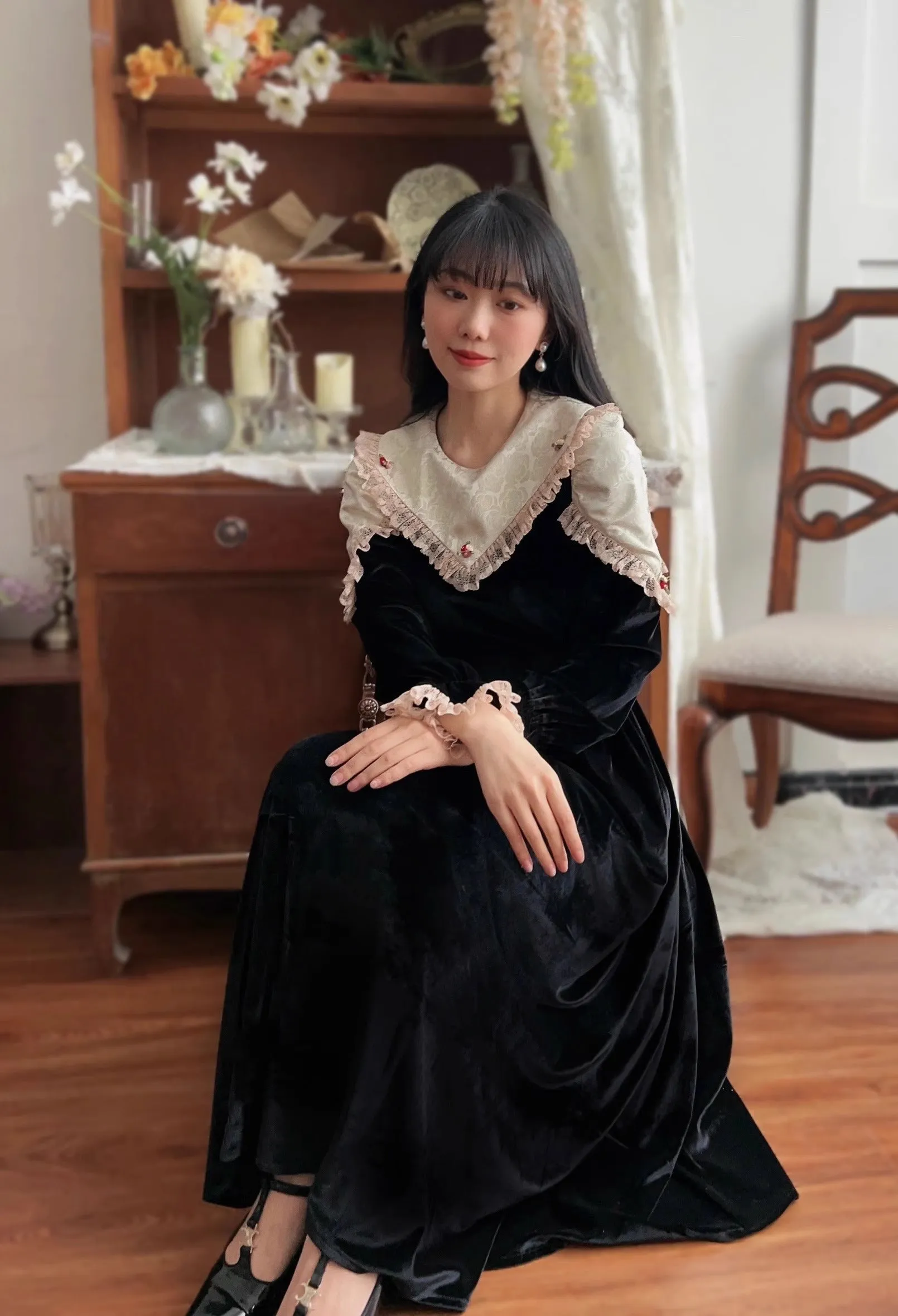 Vintage Dark Academia Velvet Swing Dress