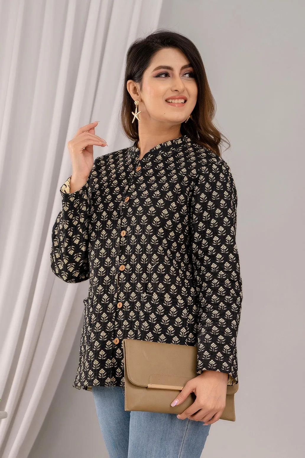 Women Printed Lightweight Cotton Quilted Black Jacket - SHKL1016