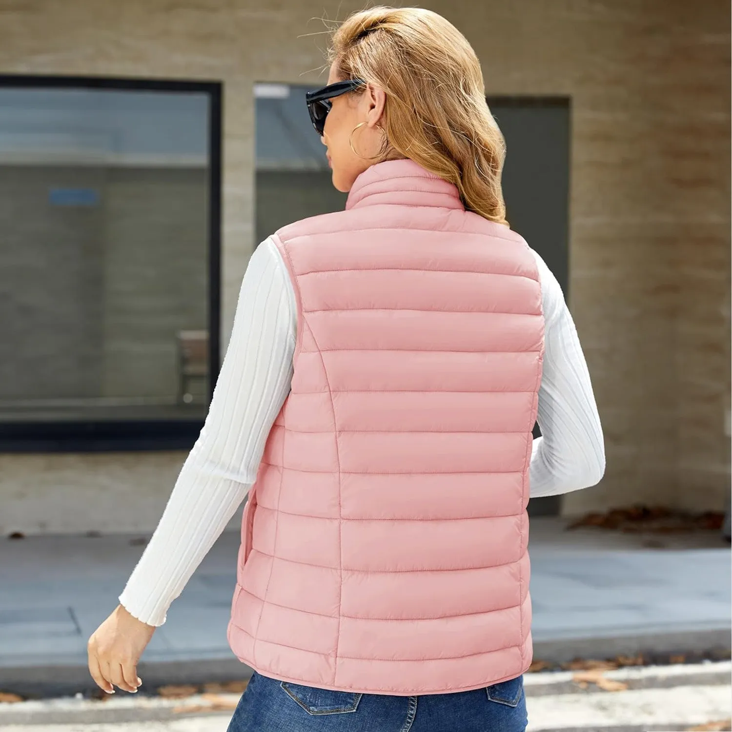 Women's Puffer Vest Lightweight Stand Collar Zip 4 Pockets Puffy Vests Sleeveless Quilted Padded Outerwear