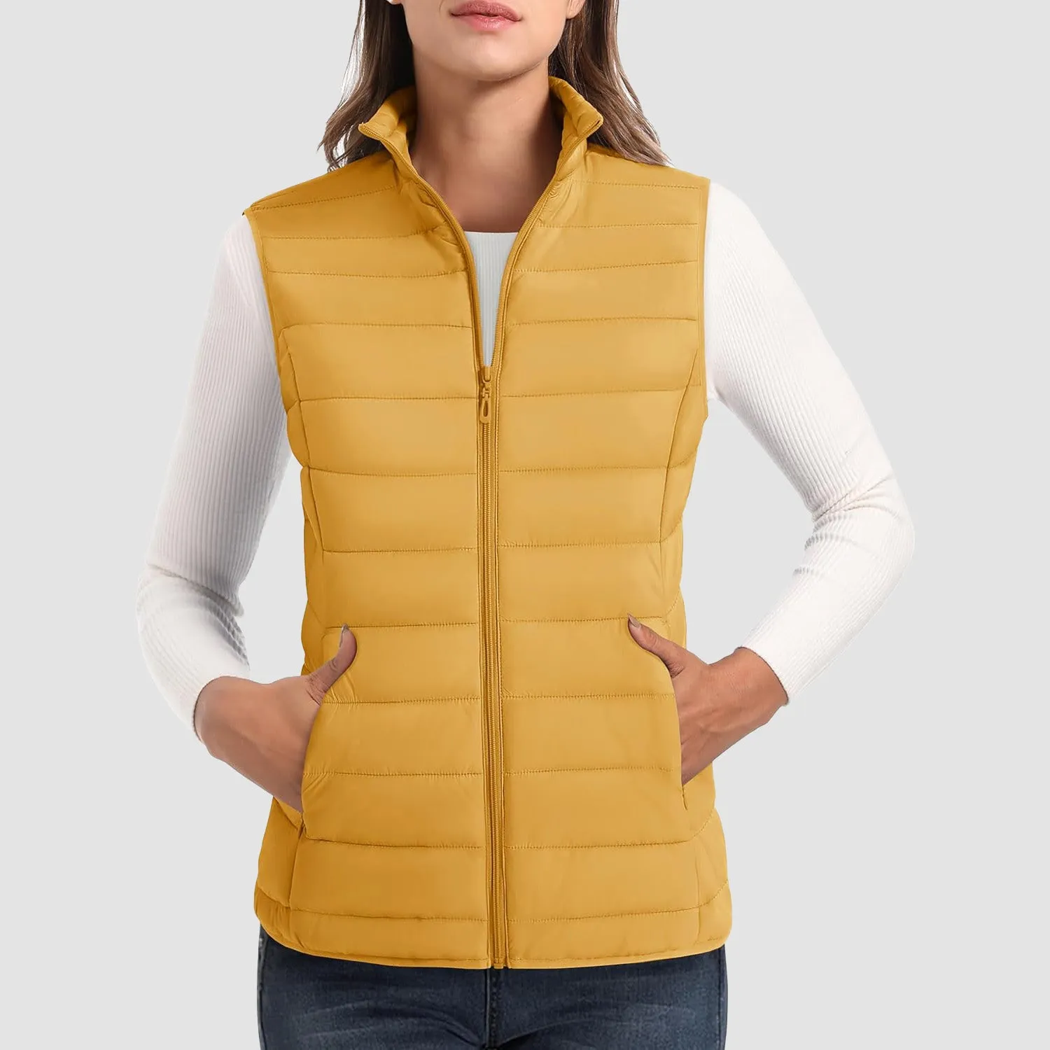 Women's Puffer Vest Lightweight Stand Collar Zip 4 Pockets Puffy Vests Sleeveless Quilted Padded Outerwear